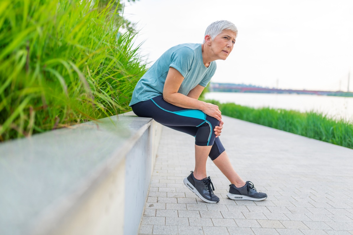 Bone-on-Bone Knee Pain: Symptoms, Causes, and Relief